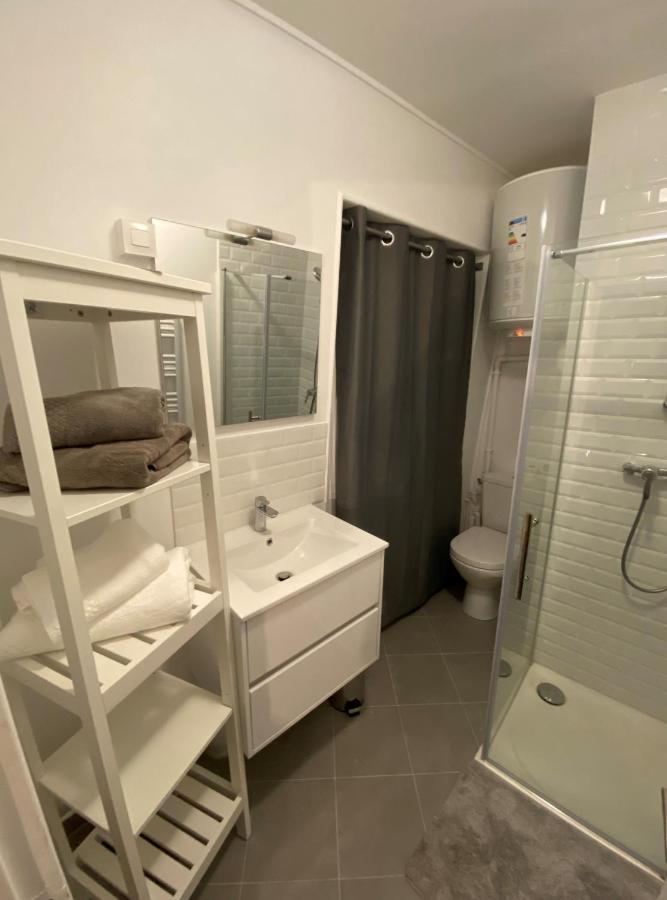 Enghien-Les-Bains: Studio Au Coeur Du Centre Ville. 외부 사진